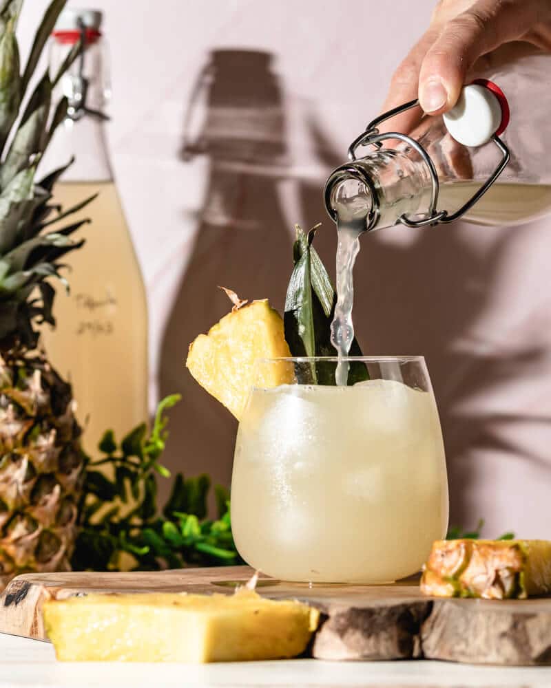 Tepache refrigerante caseiro de ananás