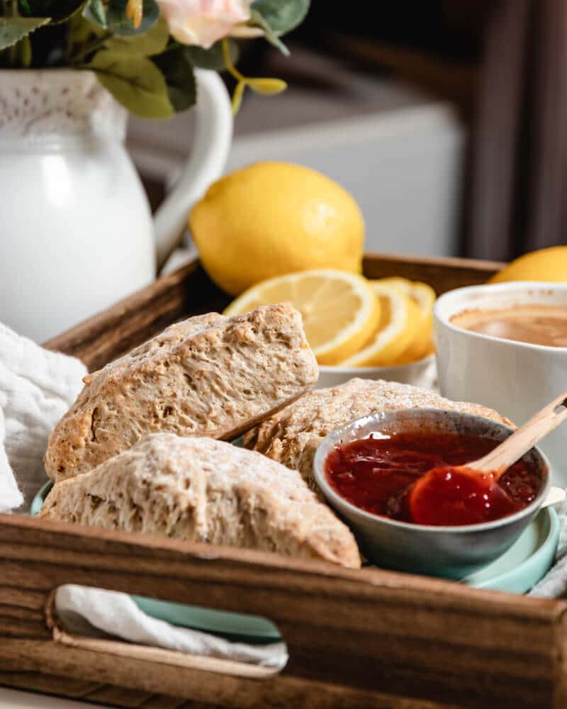 scones biscoitos de limão veganos sem leite, ovo e sem soja