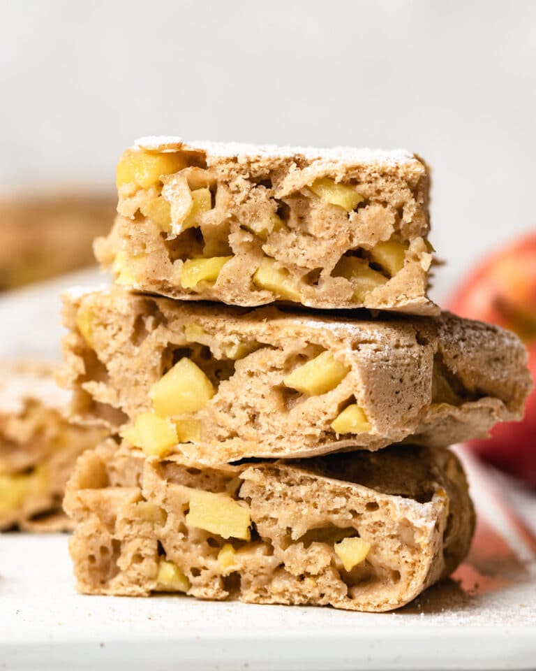 Bolo de maçã saudável sem glúten e vegano