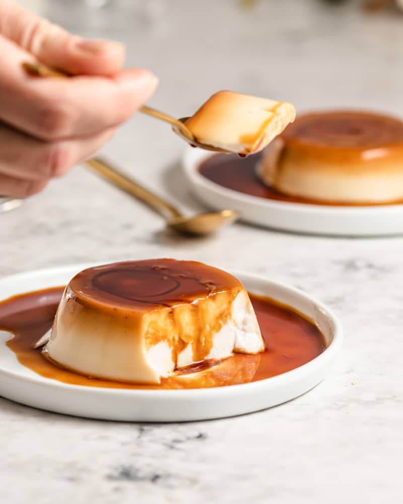 Pudim flan de coco mais saudável- sem leite nem ovos