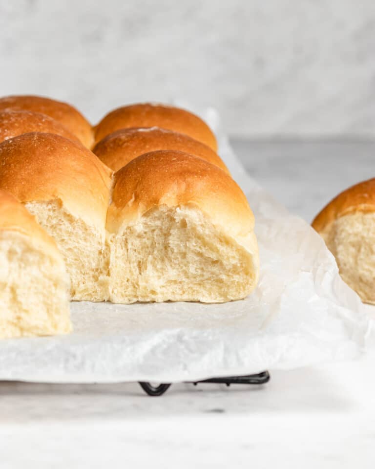 Pão de leite fofo vegan , sem leite nem ovo