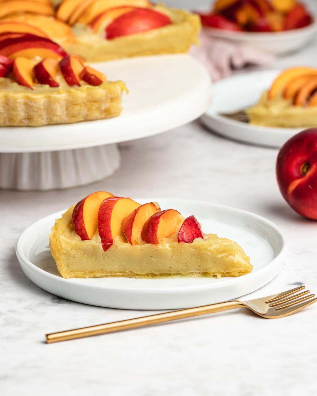 Tarte de pêssego com creme de pasteleiro vegan